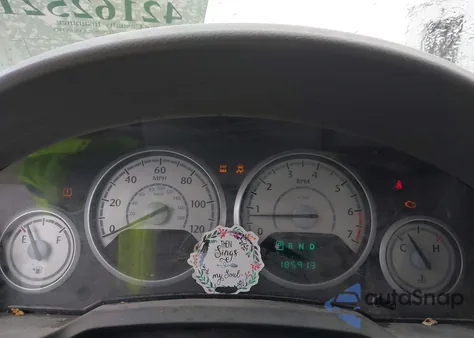 2008 Chrysler Town & Country Lx from USA, damaged, VIN 2A8HR44H78R818030